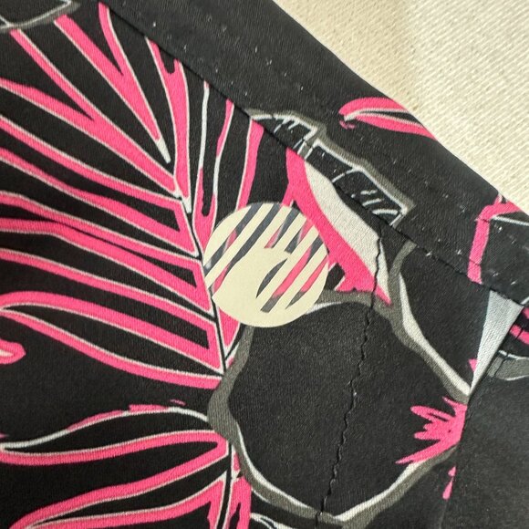 Laguna Mens Swim Shorts 2XL The Volley Black Pink Floral Drawstring UPF 50+ - Picture 5 of 13